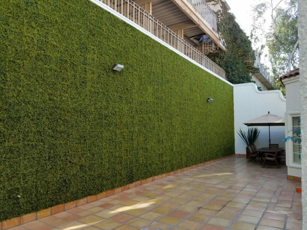 muro verde follaje artificial